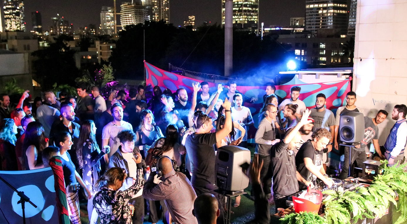 קומות הגג – Chill out roof קומות הגג – Chill out roof