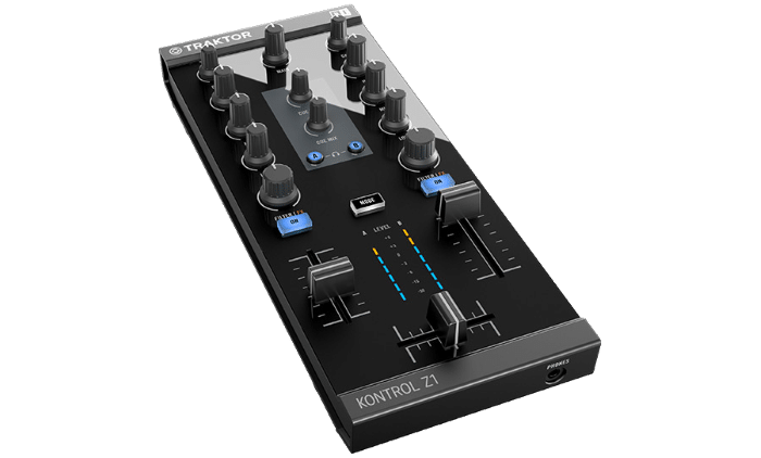 קונטרולר קומפקטי לדיג'יי, Traktor Kontrol Z1